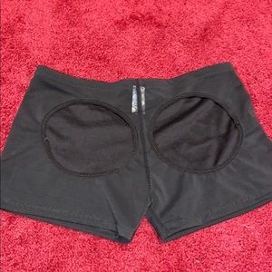 NEVER WORN booty shapper 😍